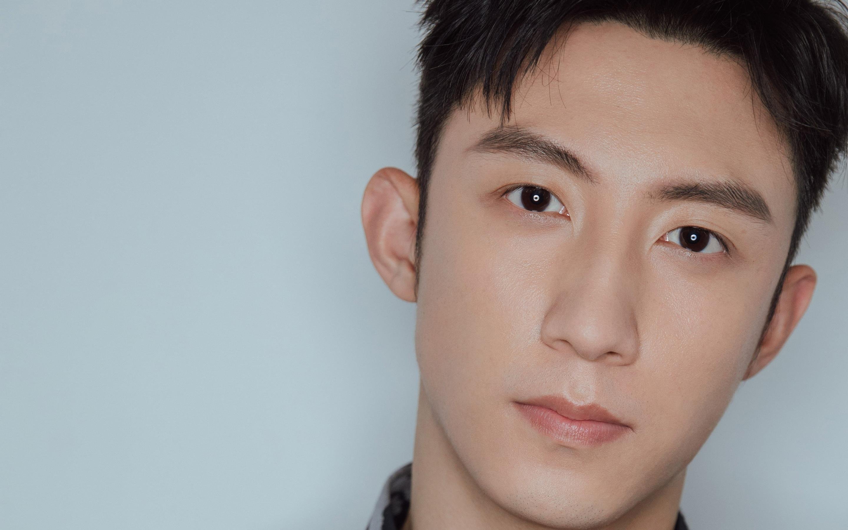 双重奏,英超争冠阵眼中的瑞士钟表与巴萨记忆