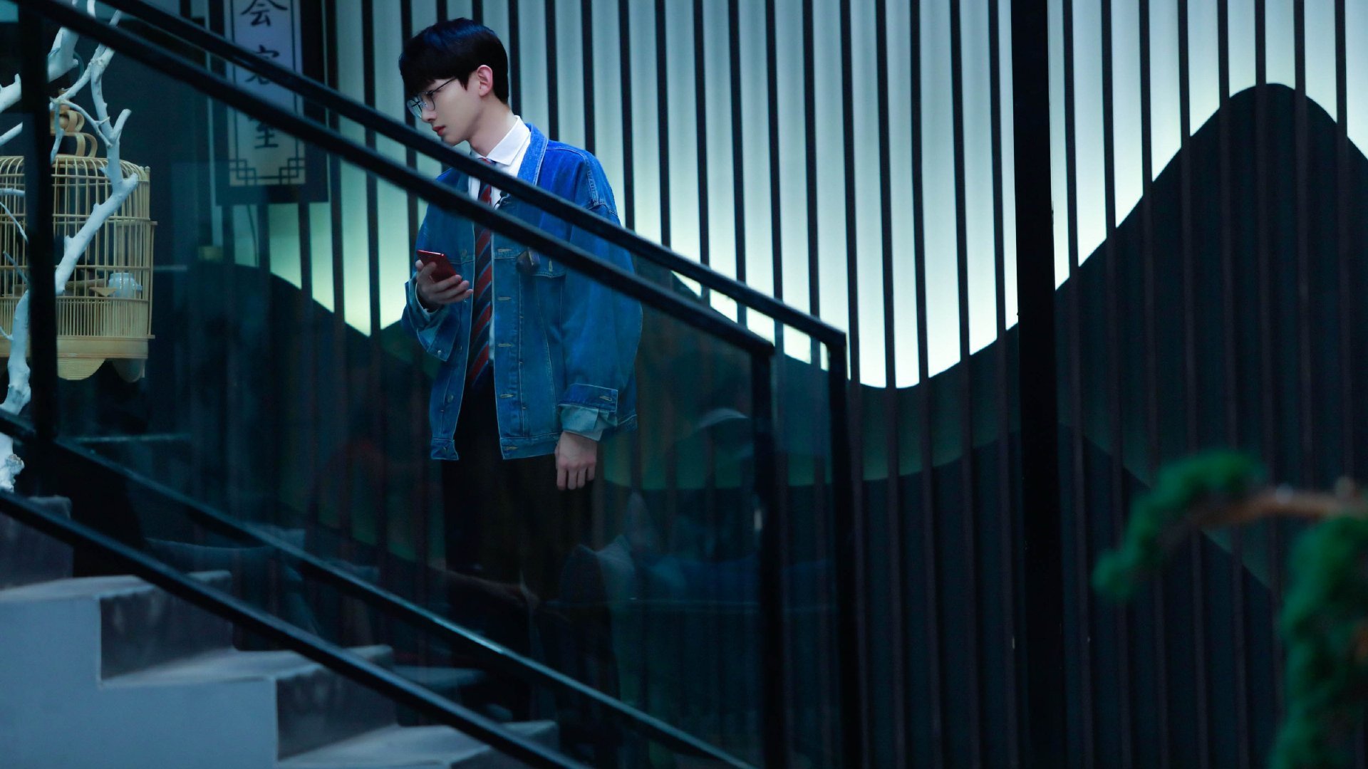 暗物质节奏吞噬能量太阳，文班亚马如何将时间折叠于掌心