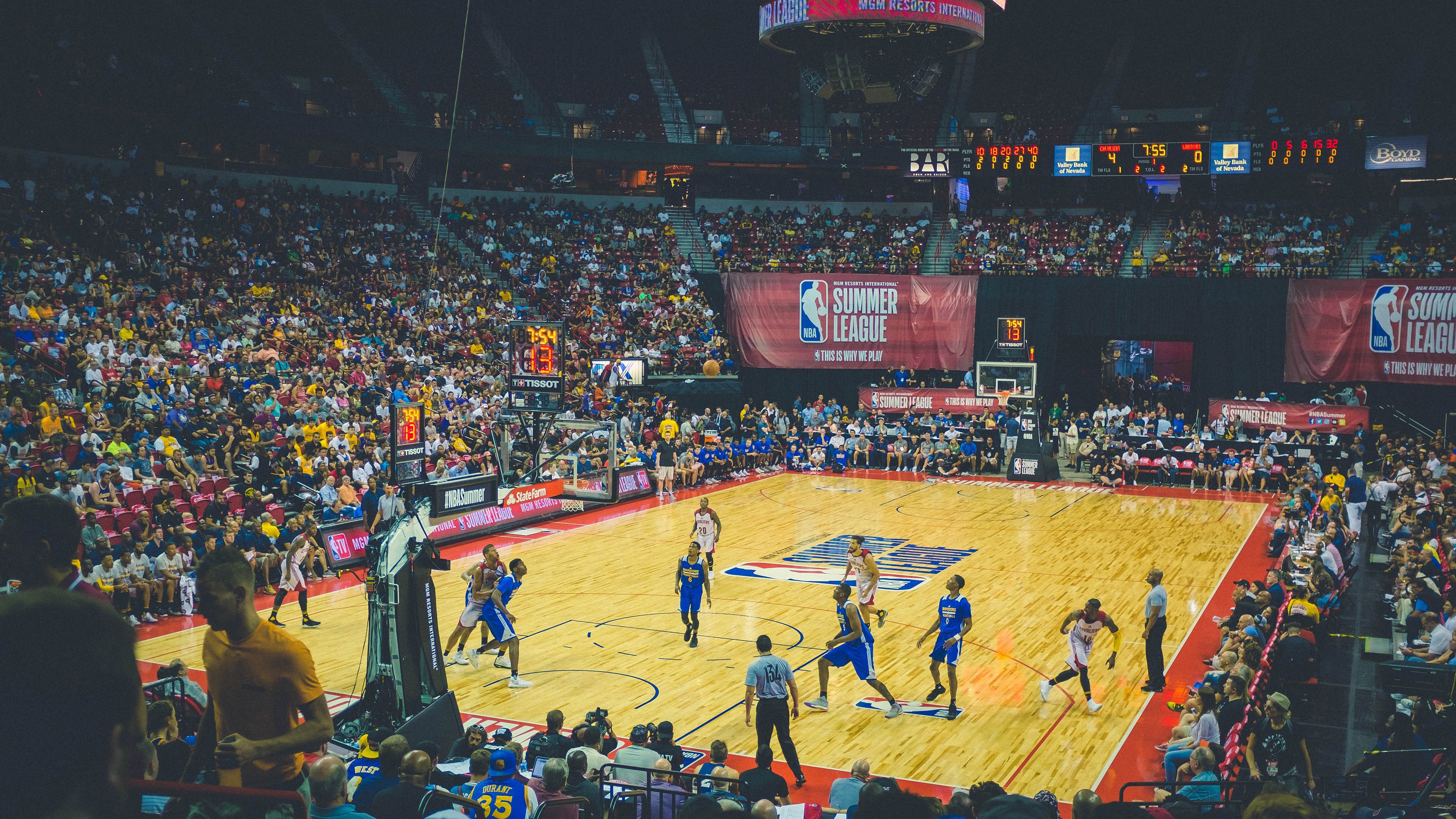 贝恩扛起深圳整片天，辽篮风暴中的孤胆英雄