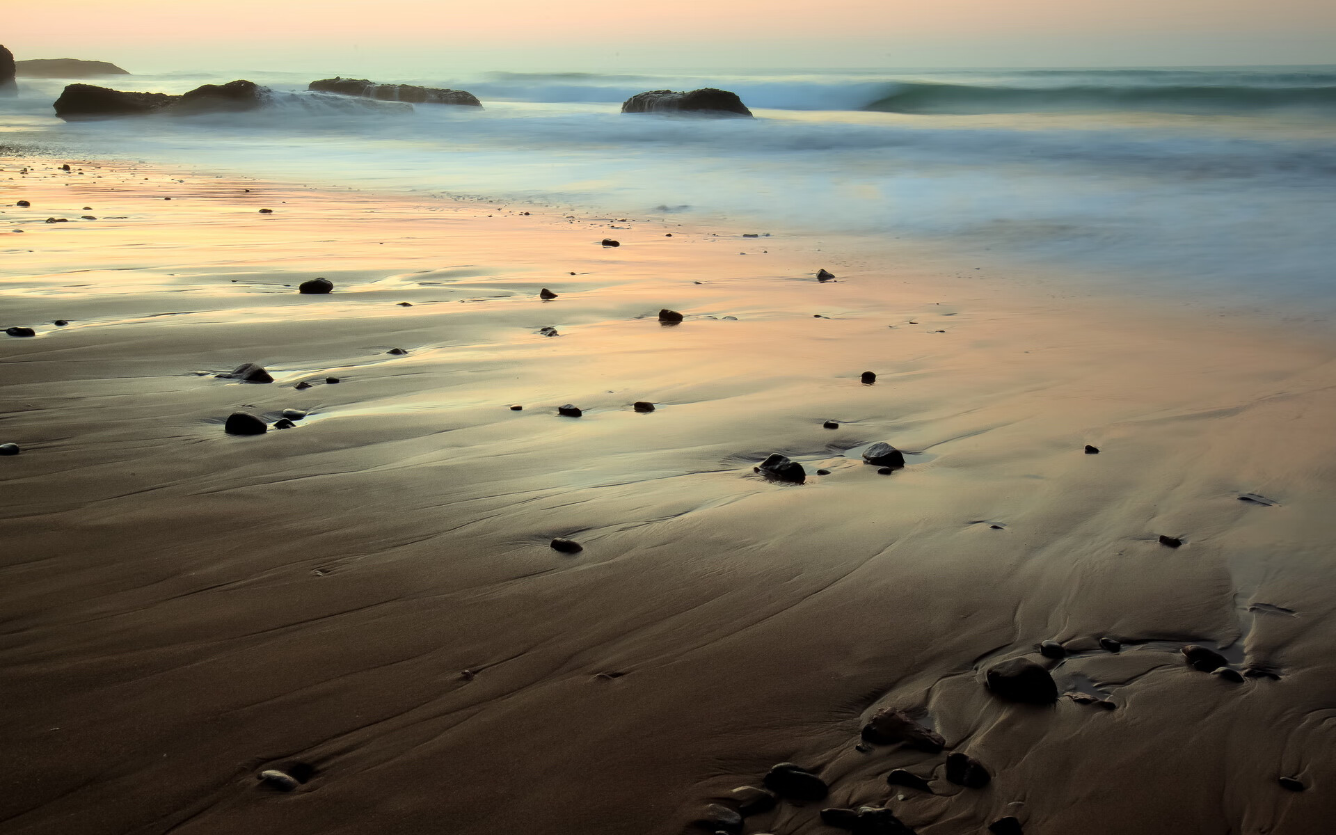 英超争冠之夜，他是磨刀石更是利剑，卡塞米罗如何将硬仗铸成王冠